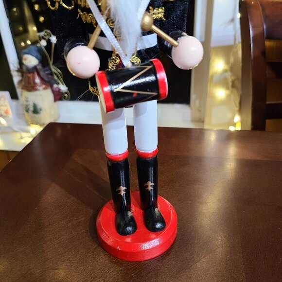 Christmas Nutcracker Soldier Wooden Statue Xmas Holiday Decor Table Decoration - Picture 11 of 14